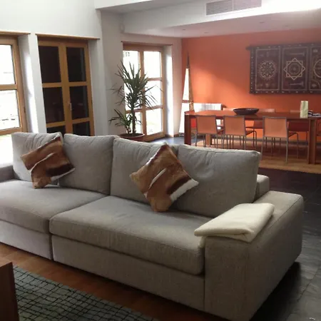 Blanco Villa
